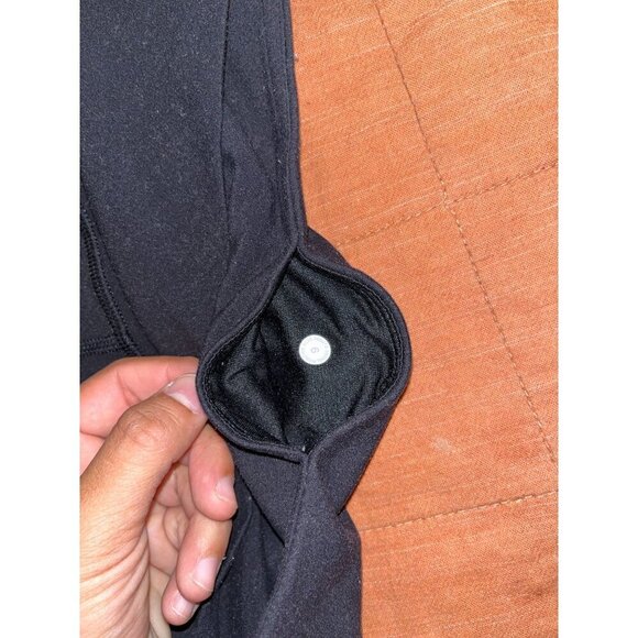 Lululemon Black High-Rise Pockets Stretch Cropped Pants Women's Size 6 - Picture 5 of 9